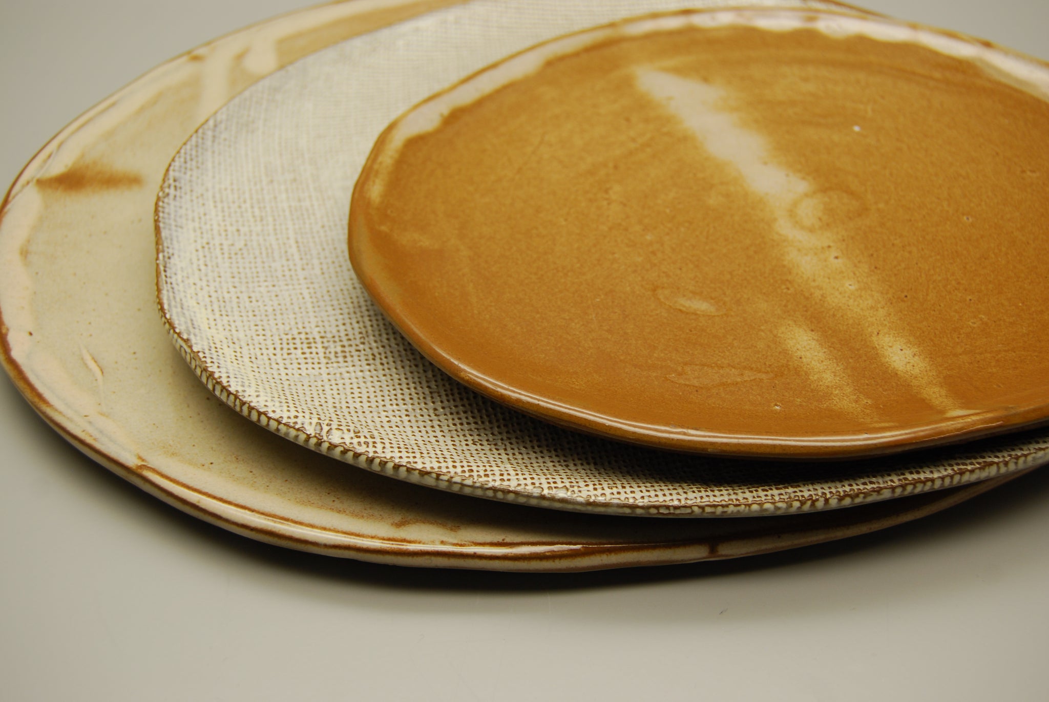Medium Oval Plate